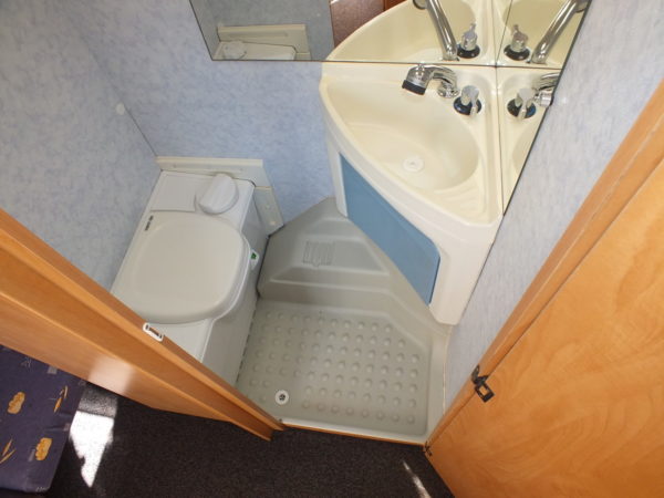 CARAVELAIR Antares Luxe 375 bj.2004, STAPELBED, LICHTGEWICHT - Afbeelding 19