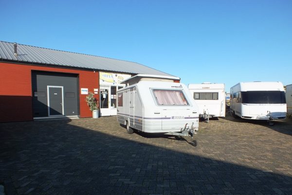 Eriba Eribelle bj.96, 4 persoons met hefdak en panorama luifel