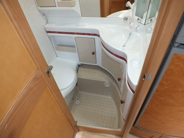 HOBBY Prestige 720 UMF bj.2007, met TRUMA BANKAIRCO, VOORTENT - Afbeelding 19