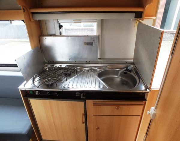 Eifelland Holiday, bj.96, 5 persoons met voortent - Afbeelding 11