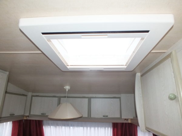 GRUAU 37 DT bj.94, met STAPELBED en VOORTENT - Afbeelding 23