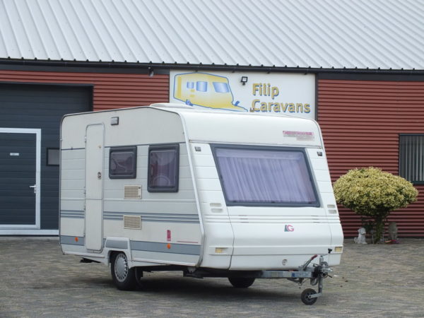GRUAU 37 DT bj.94, met STAPELBED en VOORTENT - Afbeelding 2