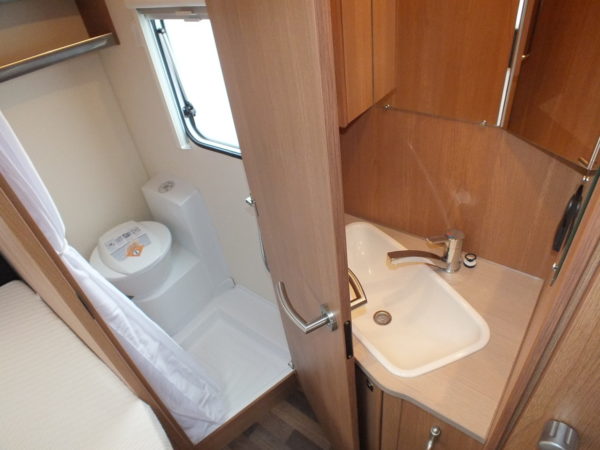KNAUS Sport 650 UDF bj.2019, 6 SLAAPPLAATSEN, met AIRCO, ALDE VERWARMING - Afbeelding 25