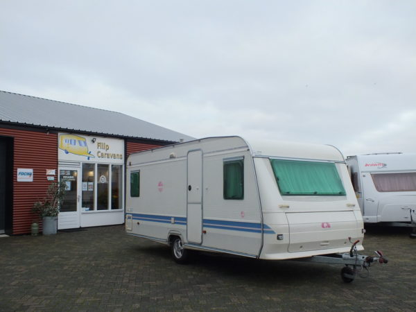 ADRIA Unica B 502 UP bj.2000, met FRANS BED, VOORTENT - Afbeelding 2