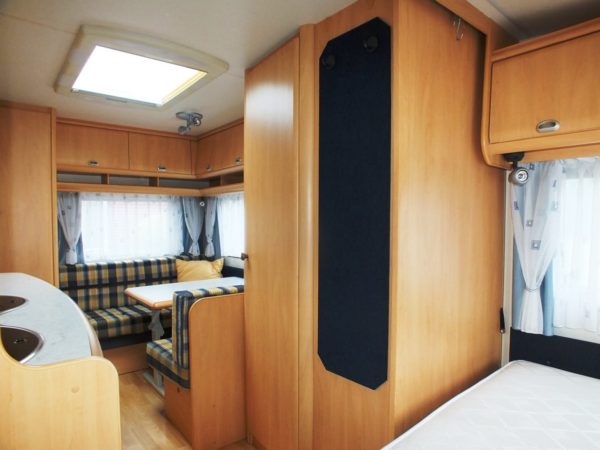 HOBBY De luxe Easy 440 SF bj.2002, TOP STAAT, met VOORTENT - Afbeelding 9