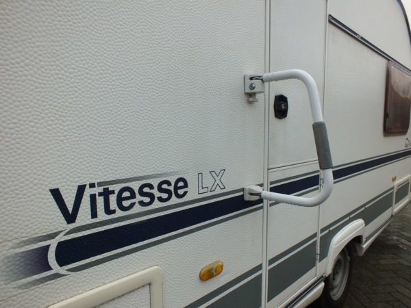 BEYERLAND Vitesse LX 400 bj.2002, met VOORTENT, BOILER - Afbeelding 25