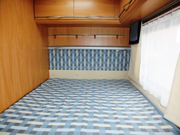 BURSTNER Ventana 455 TS bj.2003, met VOORTENT, DOUCHE - Afbeelding 9