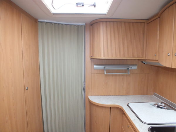BURSTNER Ventana 455 TS bj.2003, met VOORTENT, DOUCHE - Afbeelding 25