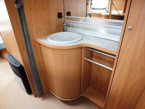 BURSTNER Ventana 455 TS bj.2003, met VOORTENT, DOUCHE - Afbeelding 21