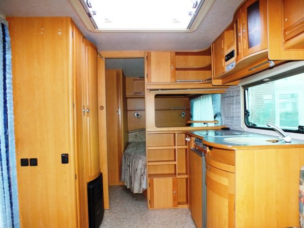 Adria Unica B 502UP, bj.2000 met voortent en mover - Afbeelding 19