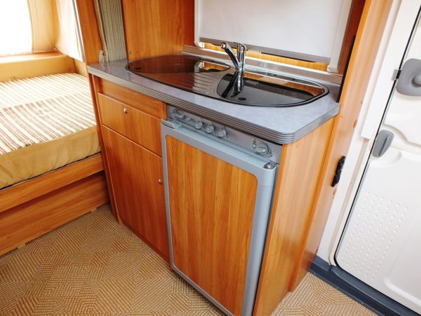Burstner Flipper 435 TS, bj. 2007 lichtgewicht met voortent - Afbeelding 12