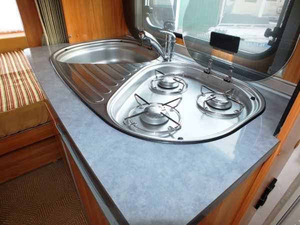 Burstner Flipper 435 TS, bj. 2007 lichtgewicht met voortent - Afbeelding 13