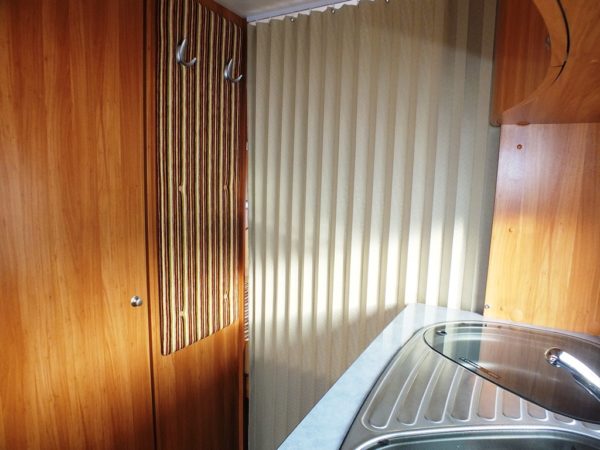 Burstner Flipper 435 TS, bj. 2007 lichtgewicht met voortent - Afbeelding 21