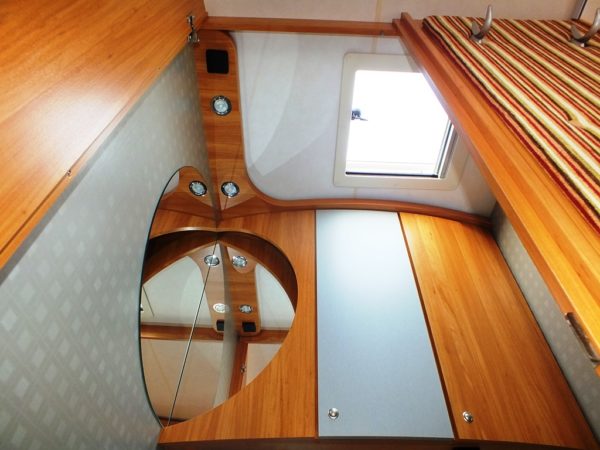 Burstner Flipper 435 TS, bj. 2007 lichtgewicht met voortent - Afbeelding 17