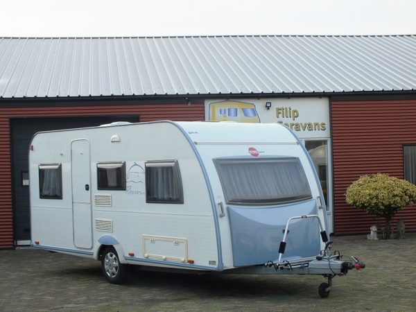 Burstner Flipper 435 TS, bj. 2007 lichtgewicht met voortent