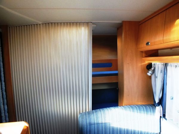 HOBBY DE LUXE EASY 500 KMFE, bj. 2004   5 SLAAPPLAATSEN  met DOUCHE en THULE OMNISTOR CASSETE LUIFEL!!! - Afbeelding 24