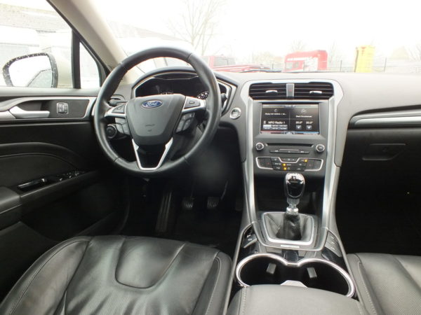 FORD Mondeo 2.0 Titanium bj.2015, BOMVOL NIEUWE APK BTW AUTO - Afbeelding 7