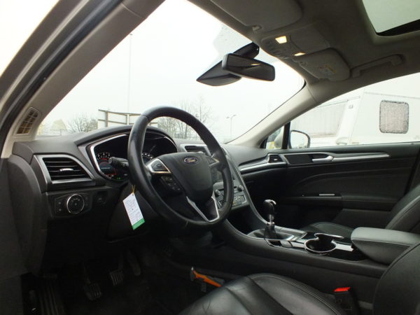 FORD Mondeo 2.0 Titanium bj.2015, BOMVOL NIEUWE APK BTW AUTO - Afbeelding 9