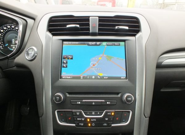 FORD Mondeo 2.0 Titanium bj.2015, BOMVOL NIEUWE APK BTW AUTO - Afbeelding 12