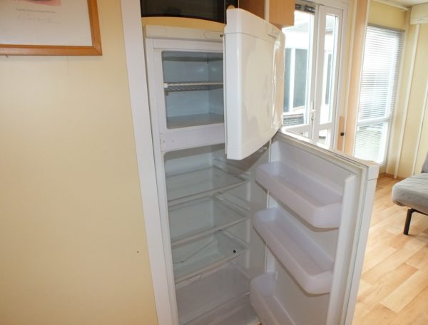 SUN ROLLER 8.70 x 3.00, 2 slaapkamers, BTW CARAVAN - Afbeelding 15