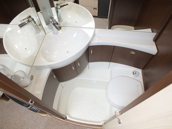 HOBBY Prestige 455 UF bj.2012, TOP STAAT, MOVER en VOORTENT - Afbeelding 19