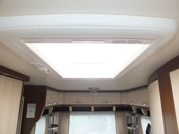 HOBBY Prestige 455 UF bj.2012, TOP STAAT, MOVER en VOORTENT - Afbeelding 22