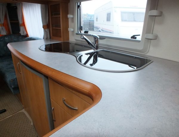 HOBBY Excellent Easy 495 UFE bj.2006, met VOORTENT en LUIFEL - Afbeelding 12
