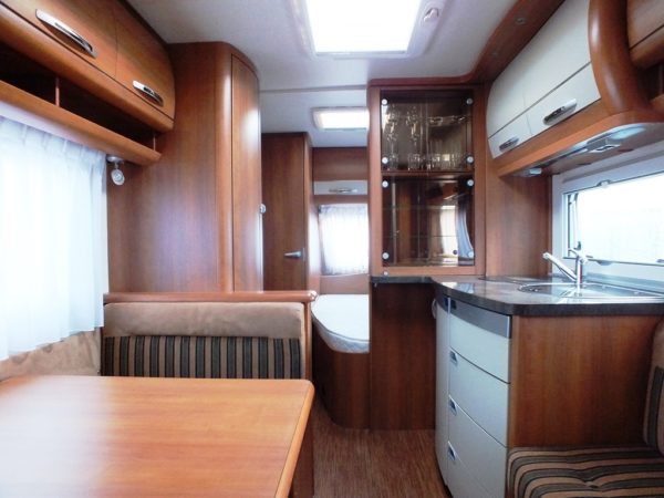 Hobby Excellent 540 KMFE, bj.2009 Met VOORTENT - Afbeelding 22