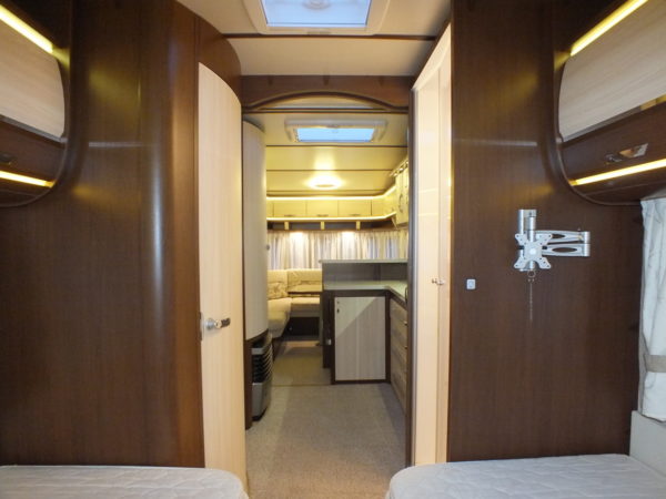HOBBY Landhaus 770 CL PRESTIGE GAIABAO bj.2014, met VOORTENT - Afbeelding 15