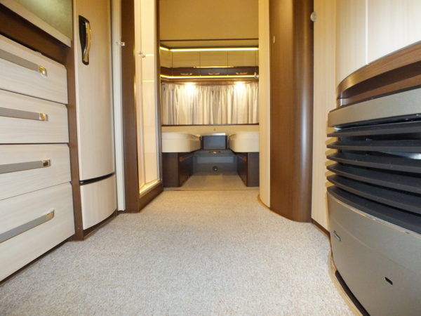 HOBBY Landhaus 770 CL PRESTIGE GAIABAO bj.2014, met VOORTENT - Afbeelding 34