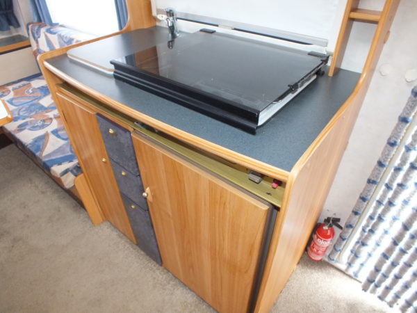 WILK Stern bj.98, TOP STAAT, met VOORTENT en BOILER - Afbeelding 12