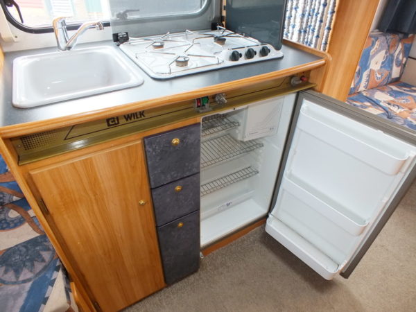 WILK Stern bj.98, TOP STAAT, met VOORTENT en BOILER - Afbeelding 14