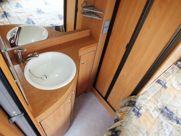 KNAUS Sudwind 450 TF bj.2000, met MOVER, DOUCHE, VOORTENT - Afbeelding 19
