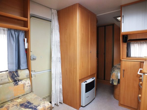 KNAUS Sudwind 450 TF bj.2000, met MOVER, DOUCHE, VOORTENT - Afbeelding 16