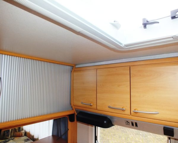 KNAUS Sudwind 450 TF bj.2000, met MOVER, DOUCHE, VOORTENT - Afbeelding 15