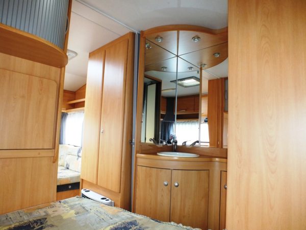 KNAUS Sudwind 450 TF bj.2000, met MOVER, DOUCHE, VOORTENT - Afbeelding 17