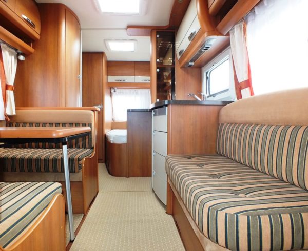 HOBBY Excellent 540 KMFE bj.2009, 6 SLAAPPLAATSEN, VOORTENT - Afbeelding 25