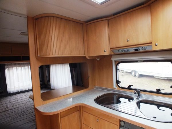 Burstner 455TS, bj.2004 MET FRANSBED EN VOORTENT - Afbeelding 19