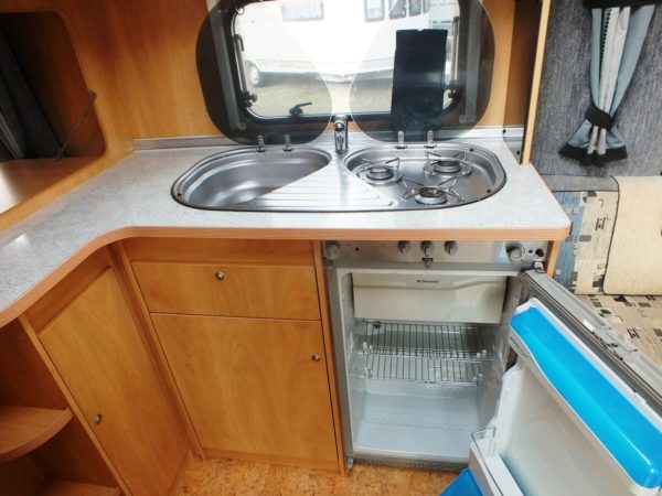 Burstner 455TS, bj.2004 MET FRANSBED EN VOORTENT - Afbeelding 17