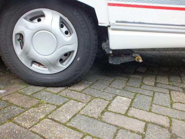Beyerland Sprinter bj.2006 Met stapelbed, voortent en mover - Afbeelding 7