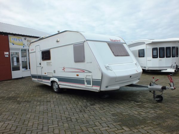 Beyerland Sprinter bj.2006 Met stapelbed, voortent en mover