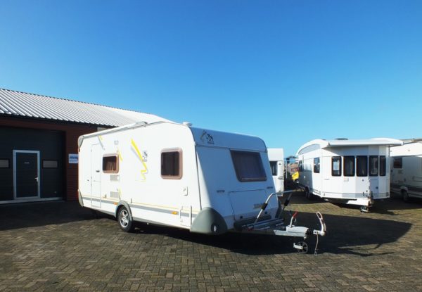 Knaus Sudwind bj.2001, 6 persoons, met voortent