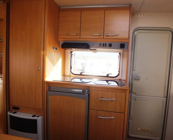 Knaus Sudwind bj.2001, 6 persoons, met voortent - Afbeelding 14