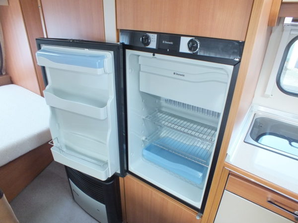 BURSTNER Belcanto 560 TK bj.2011, 6 SLAAPPLAATSEN, AIRCO, ISABELLA VOORTENT - Afbeelding 20