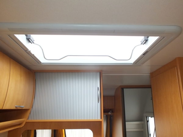 EIFELLAND Holiday Special 450 bj.2004, met VOORTENT, DOUCHE - Afbeelding 19