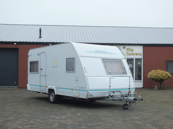 EIFELLAND Holiday Special 450 bj.2004, met VOORTENT, DOUCHE
