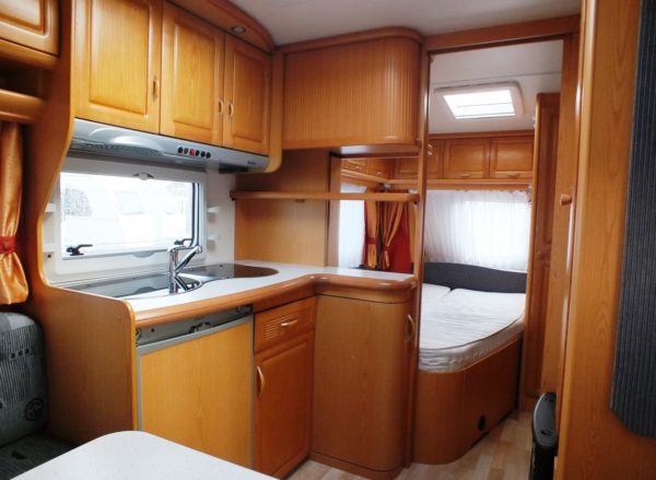 Hobby Prestige bj.2005 met mover, voortent en luifel - Afbeelding 13
