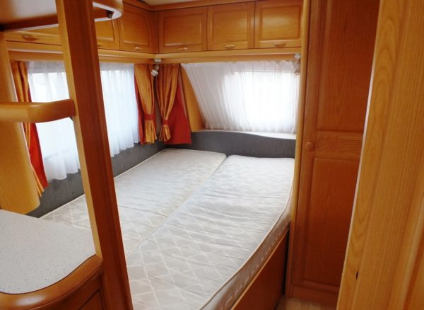 Hobby Prestige bj.2005 met mover, voortent en luifel - Afbeelding 12