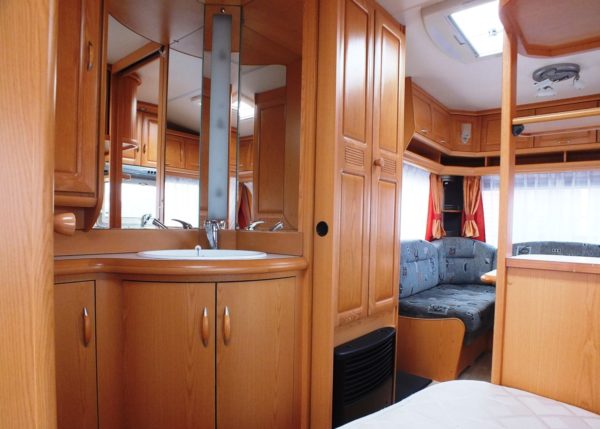 Hobby Prestige bj.2005 met mover, voortent en luifel - Afbeelding 18