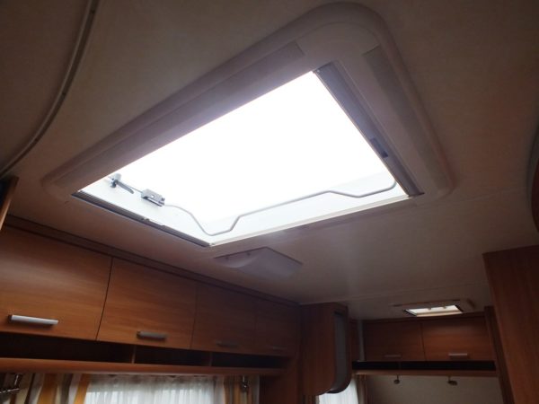 KNAUS SPORT 500 FSK, bj. 2011, 6 pers, voortent, bankairco - Afbeelding 26